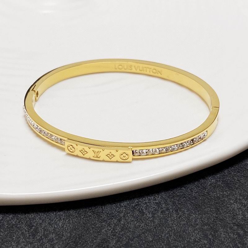 LV Bracelet 03lyr600 (2)